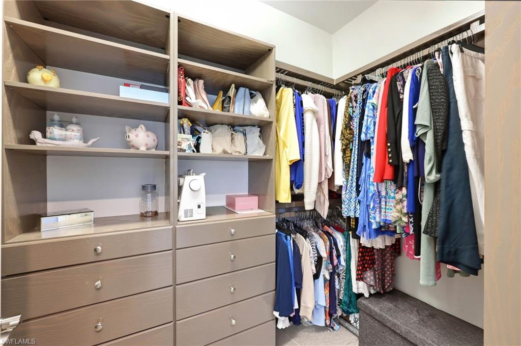 View of walk in closet