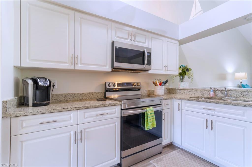 12520 Kelly Greens BLVD 349 photo 9