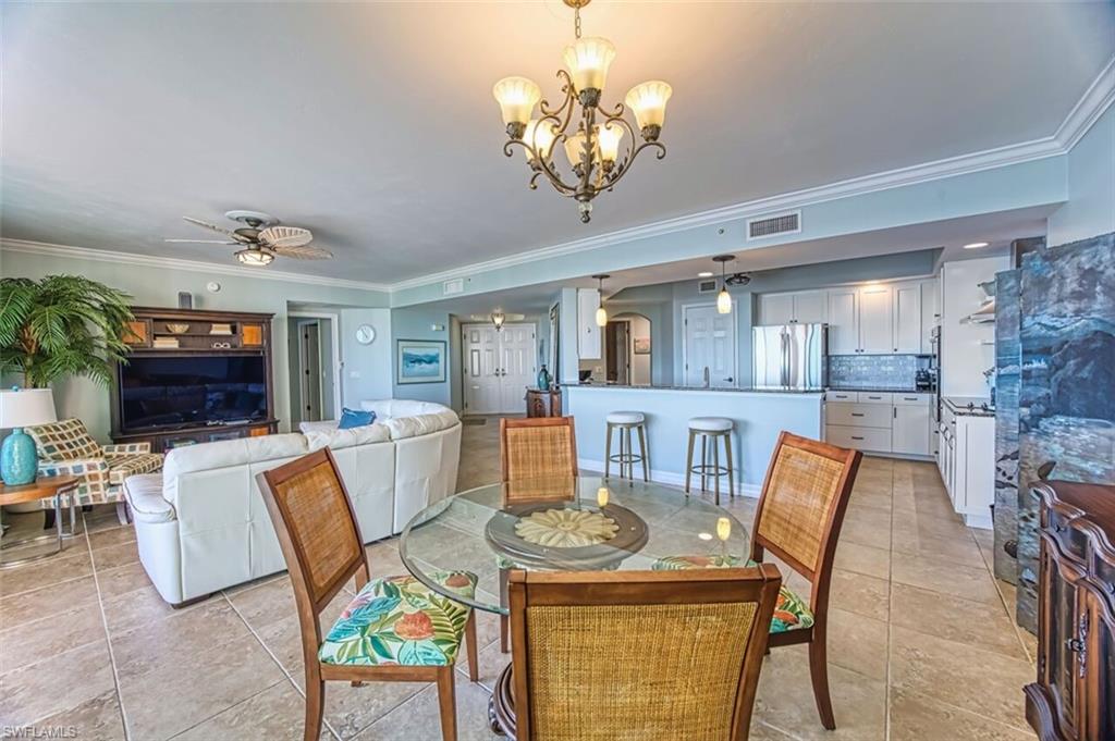 Dining_area_open_to_KIT