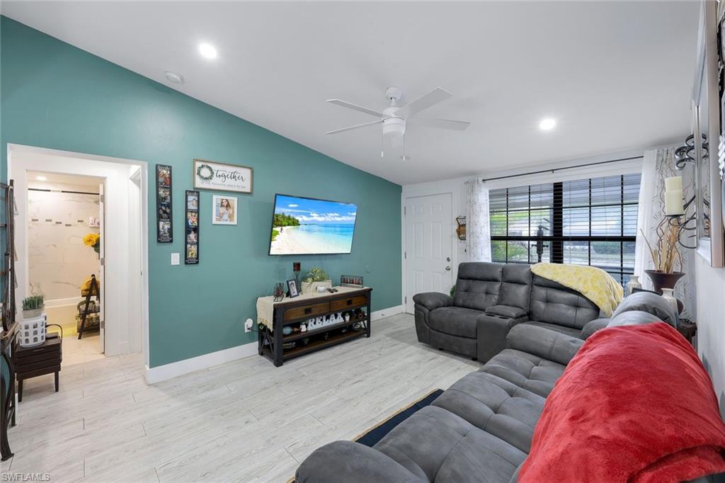 5229 Treetops DR I photo 6