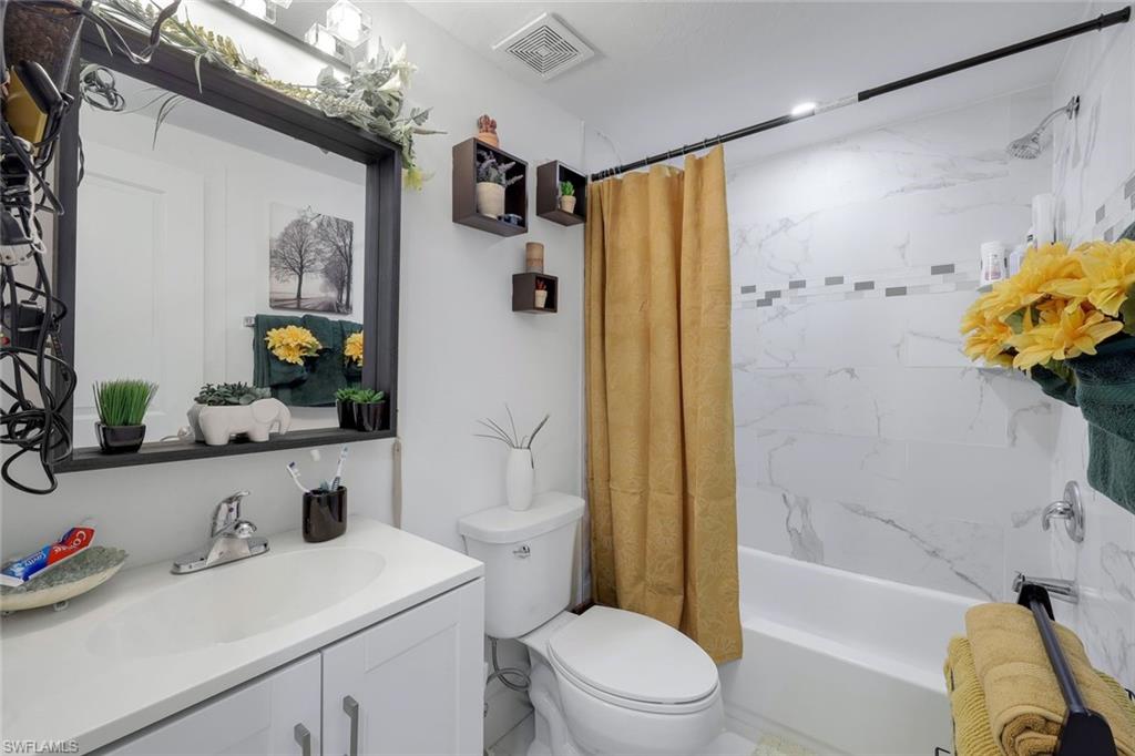 5229 Treetops DR I photo 14