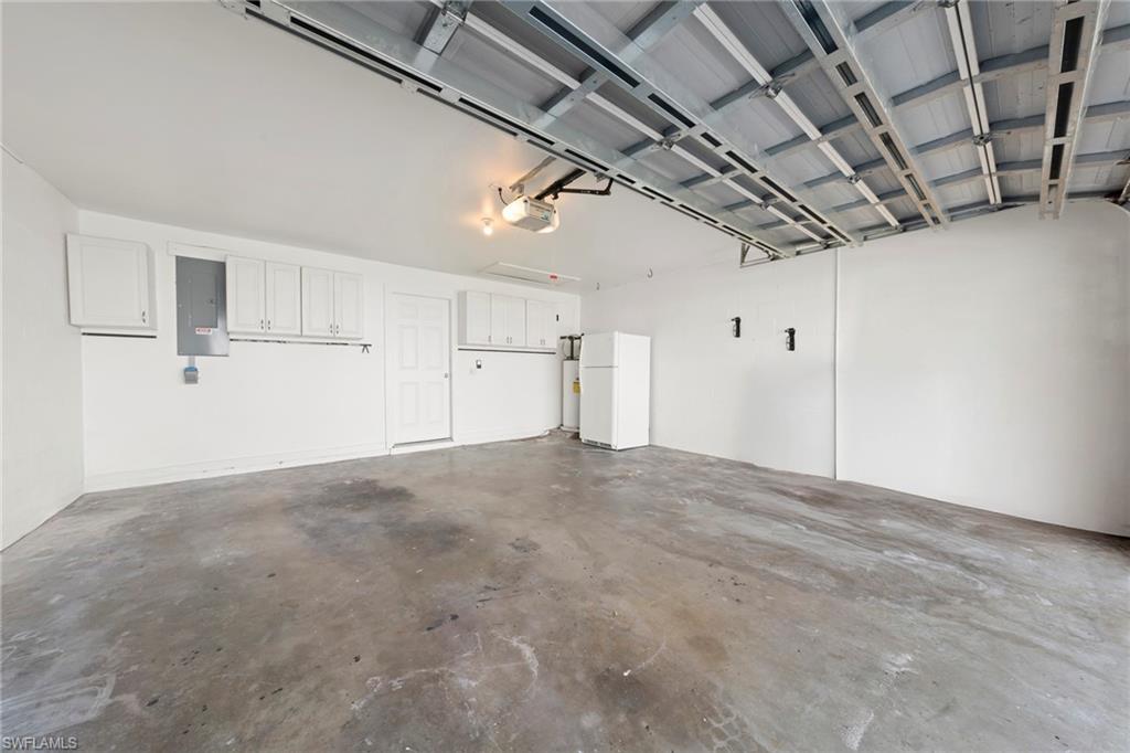Dual vehicle garage