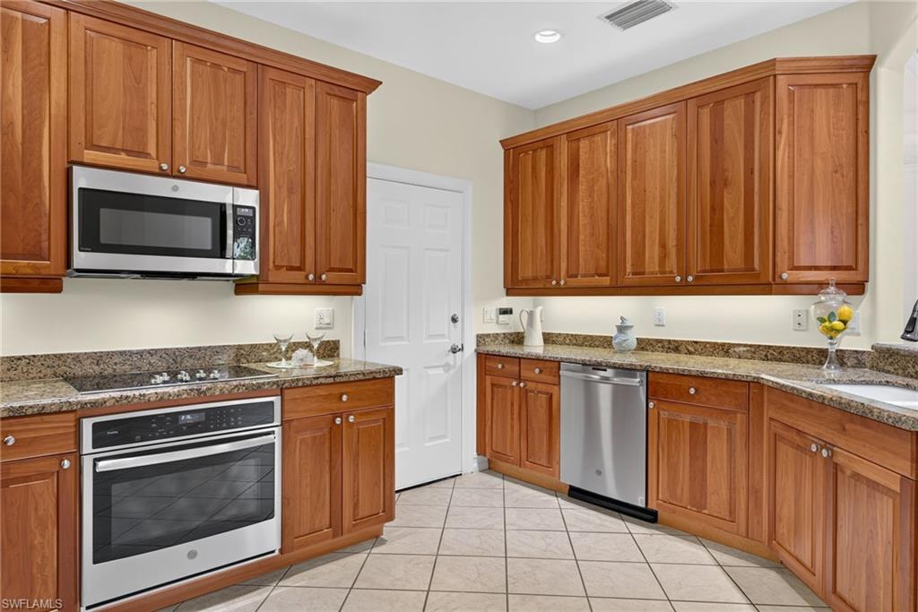 2621 ESTRELLA CT 1601 photo 11