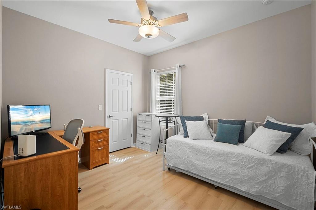 23520 Alamanda DR 202 photo 28