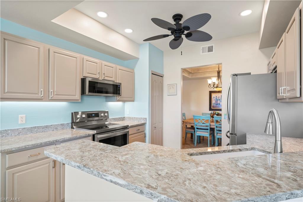 11271 Jacana CT 1706 photo 13