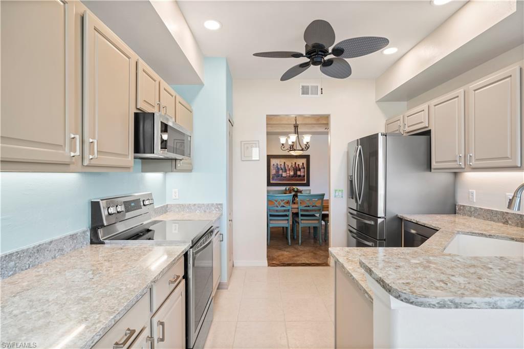 11271 Jacana CT 1706 photo 12