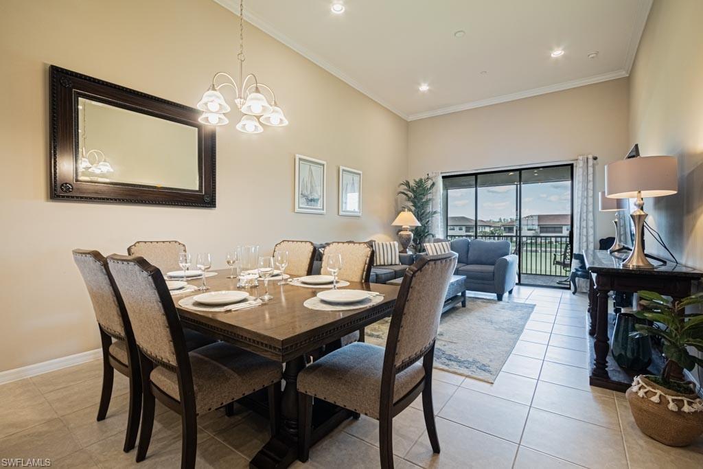dining area with close proximity to kitchen