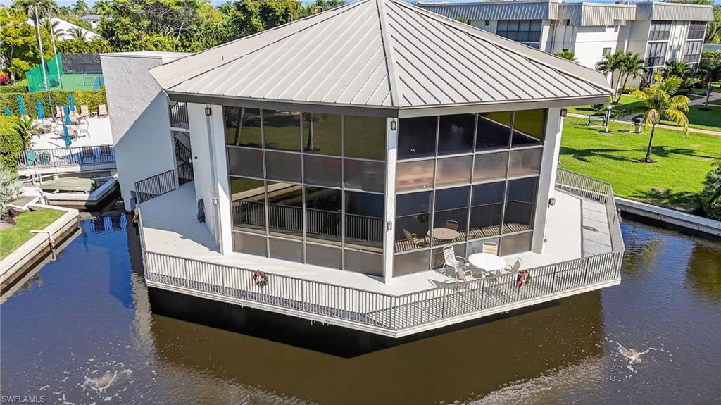 Clubhouse, Exercise & Social Rooms