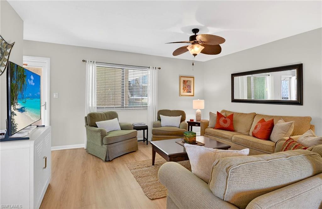 788 PARK SHORE DR B22