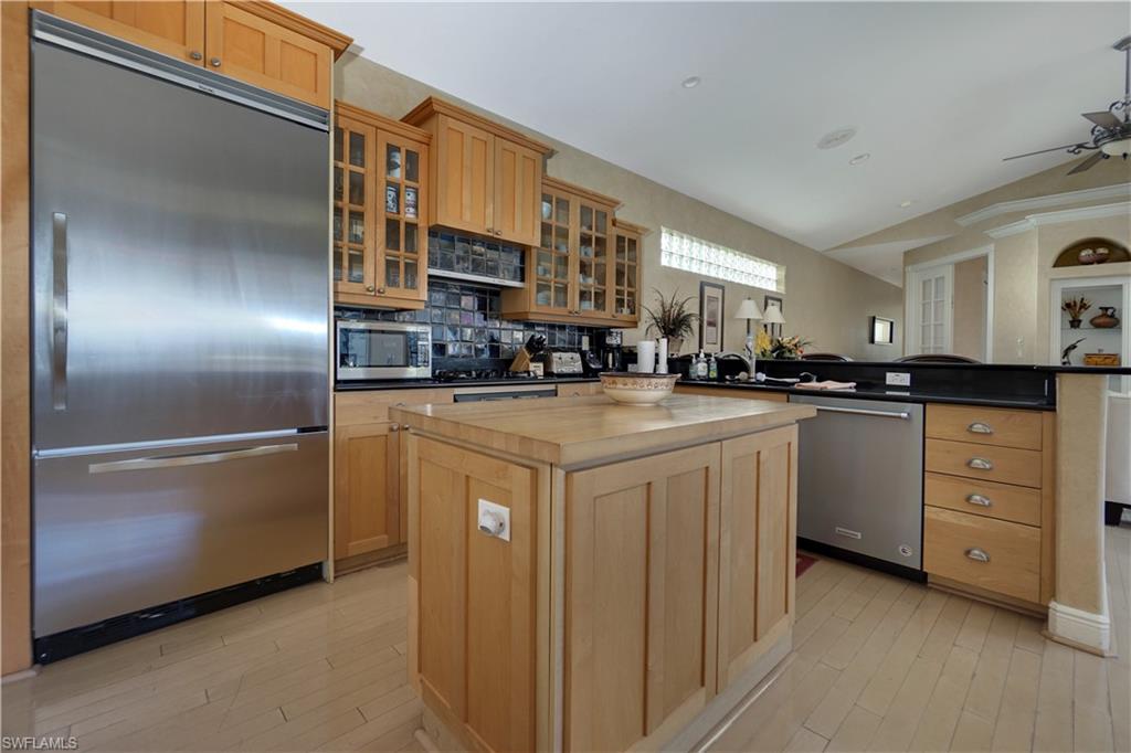 5065 Kensington High ST photo 6