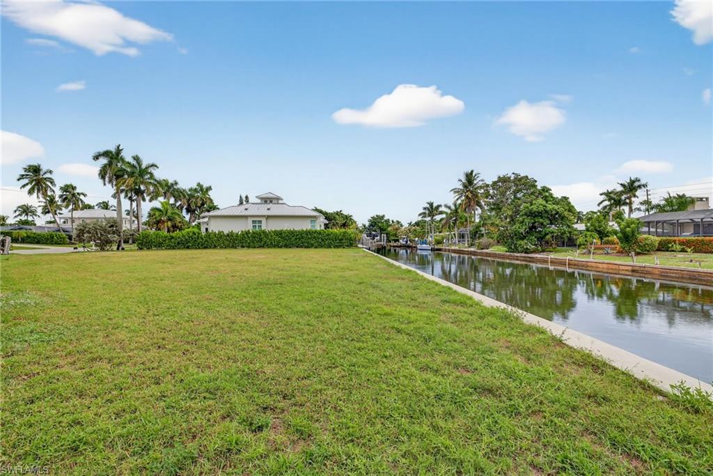 1693 BONITA CT photo 6