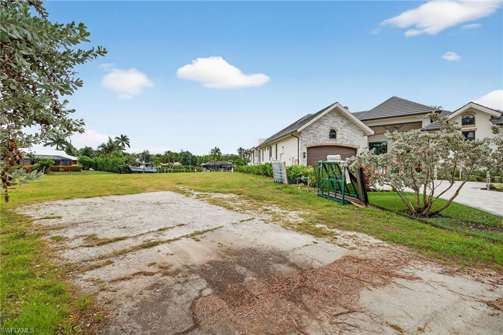 1693 BONITA CT photo 10