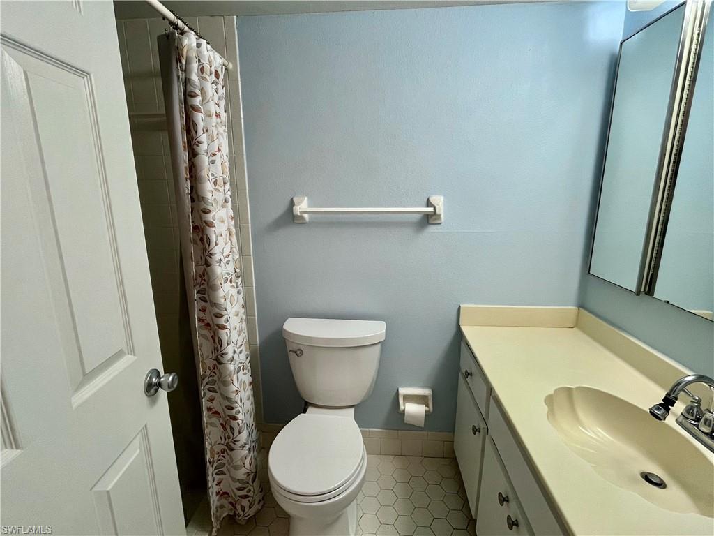 1356 Myerlee Country Club BLVD 2 photo 28