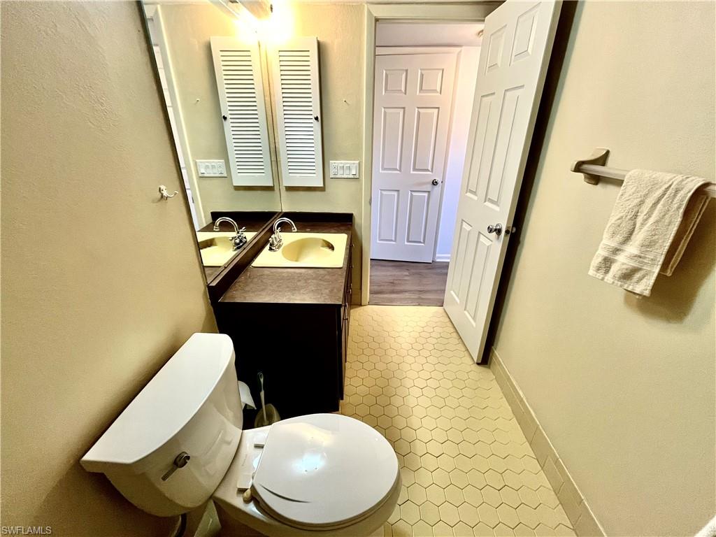 1356 Myerlee Country Club BLVD 2 photo 31