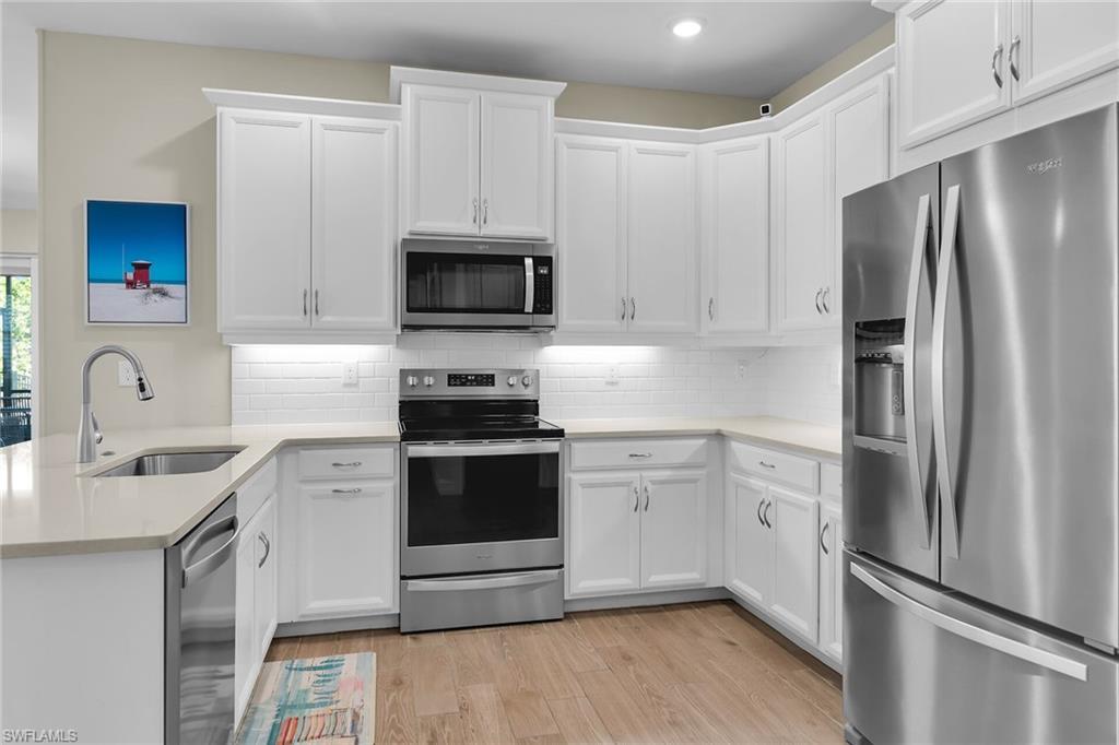 1035 Enbrook LOOP photo 6