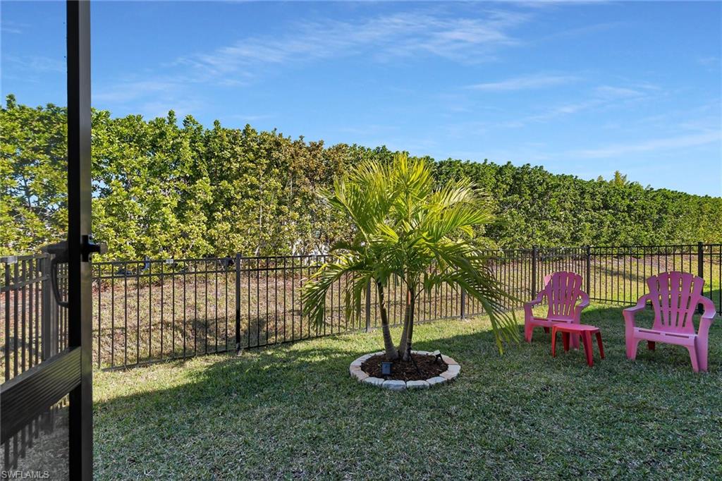 1035 Enbrook LOOP photo 22