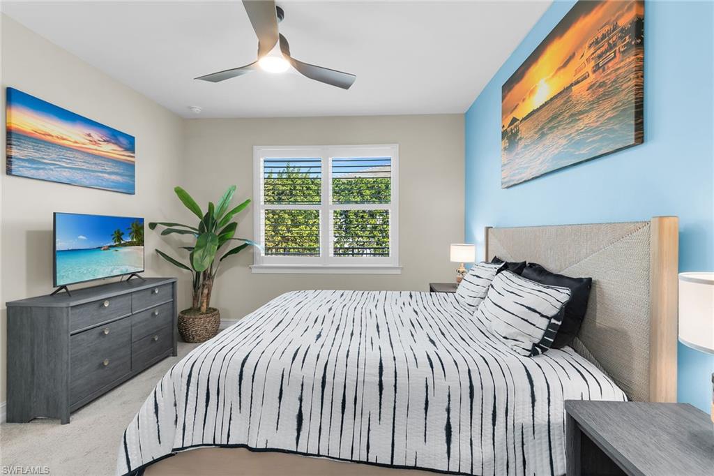 1035 Enbrook LOOP photo 14