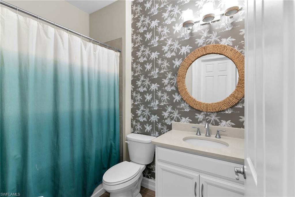 1035 Enbrook LOOP photo 18