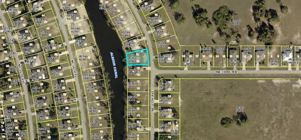 Aerial overview of property's location