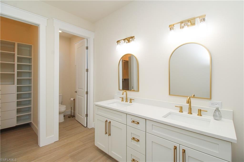 4879 Esplanade ST photo 36