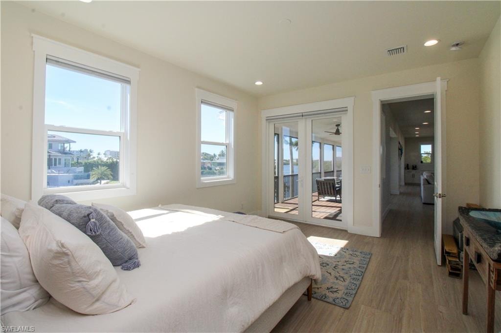 4879 Esplanade ST photo 34