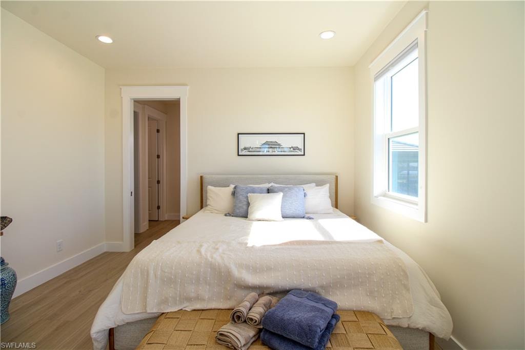 4879 Esplanade ST photo 33