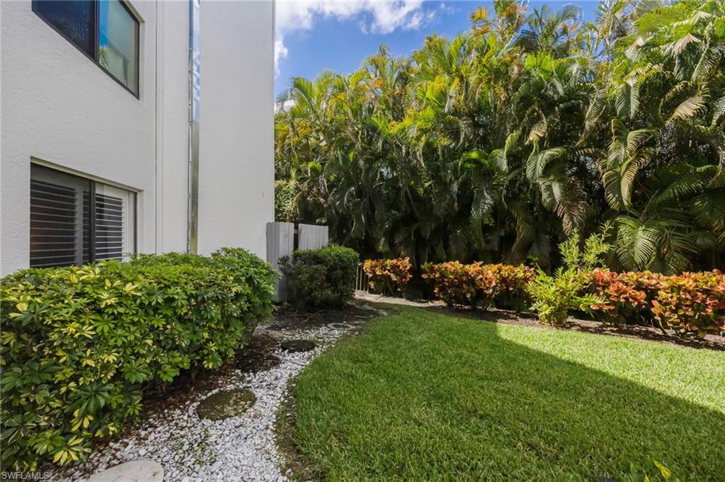 592 Beachwalk CIR N105 photo 23