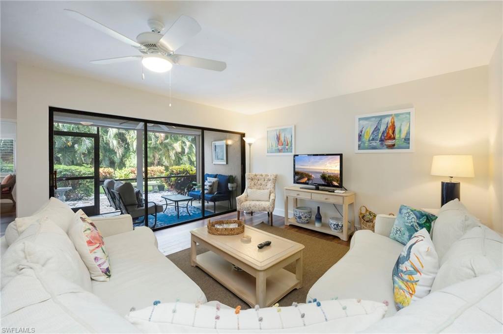 592 Beachwalk CIR N105 photo 18