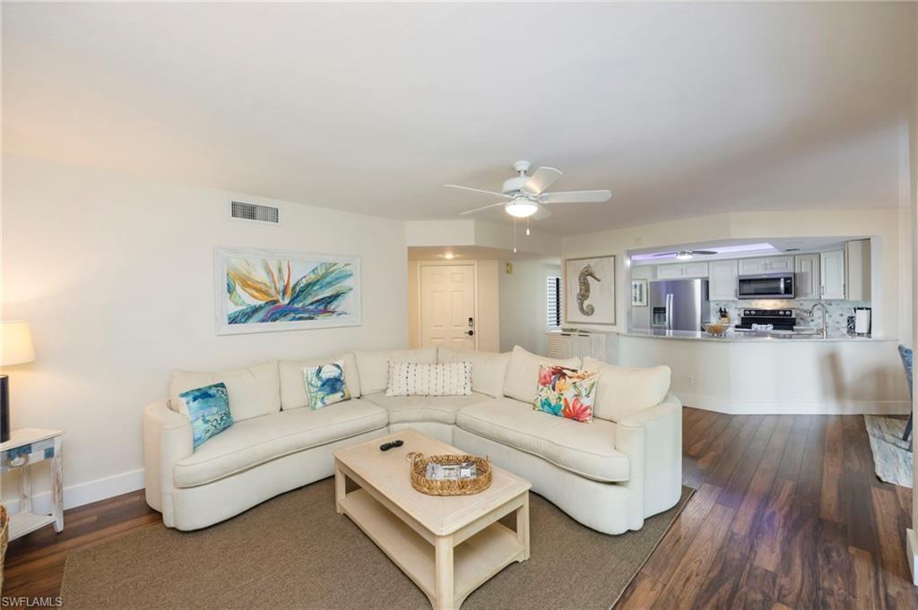 592 Beachwalk CIR N105 photo 8