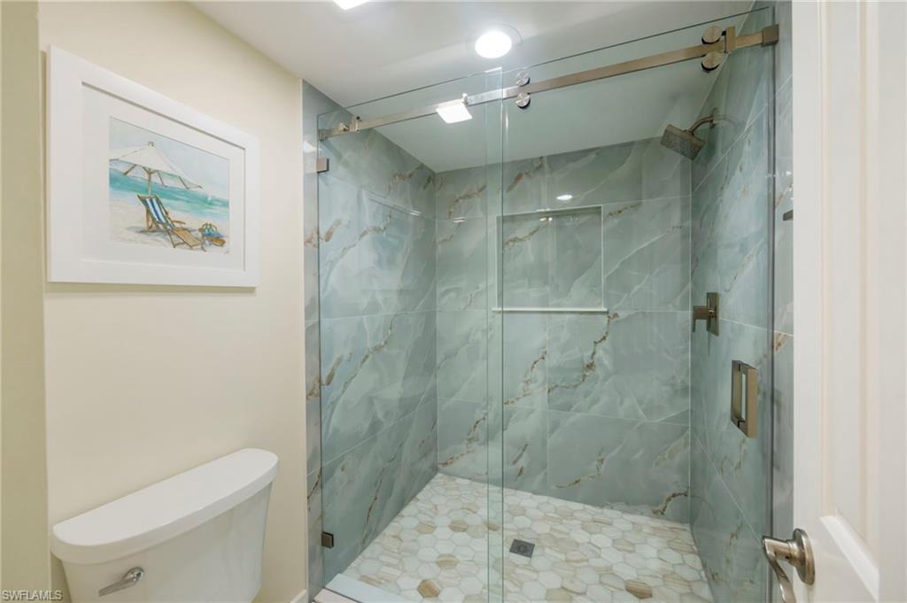 592 Beachwalk CIR N105 photo 25
