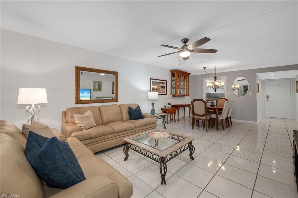 200 Valley Stream DR 3B