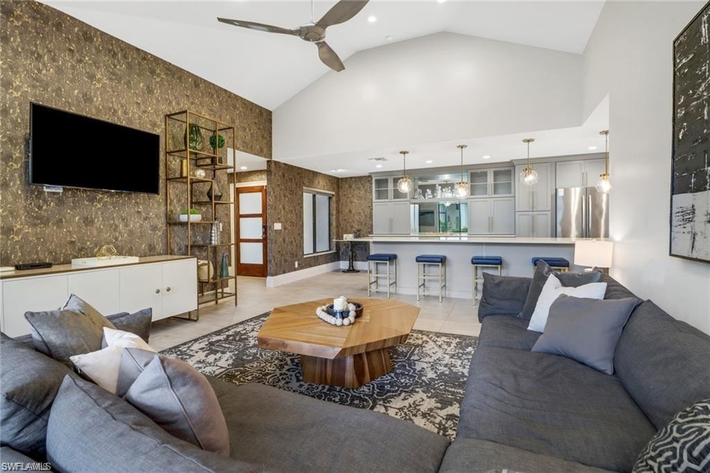 27052 Kindlewood LN photo 7