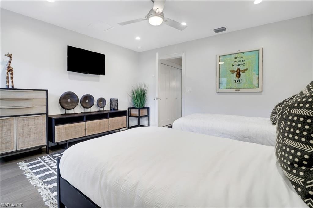 27052 Kindlewood LN photo 21