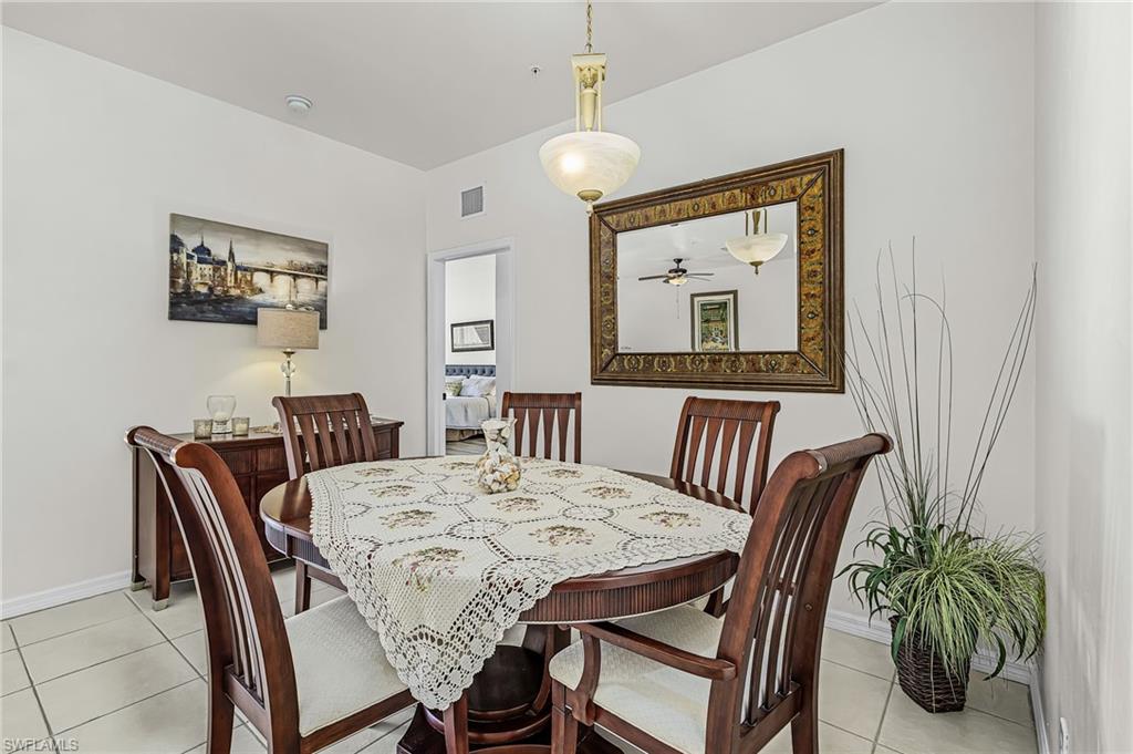 9305 La Playa CT 1613