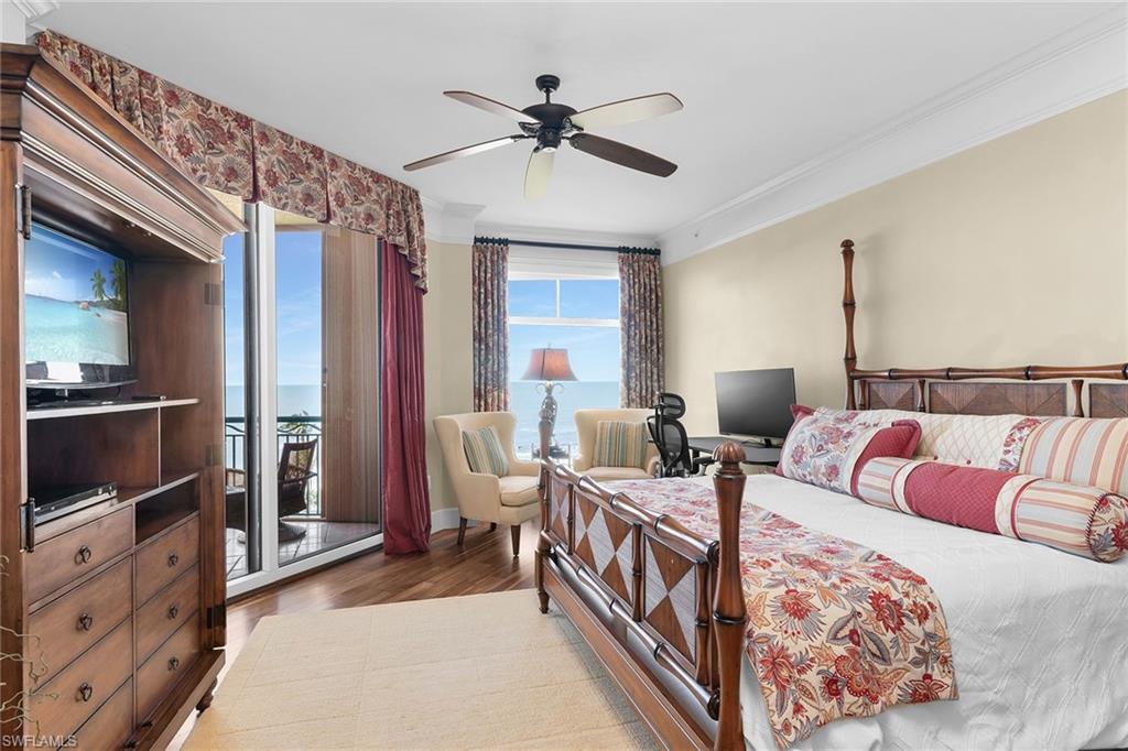 940 Cape Marco DR 602 photo 22