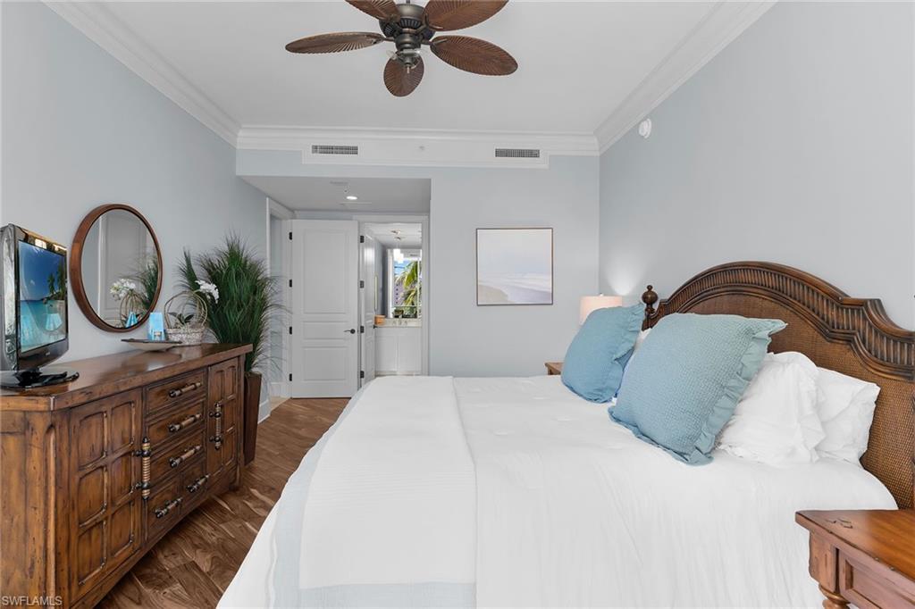 940 Cape Marco DR 602 photo 28