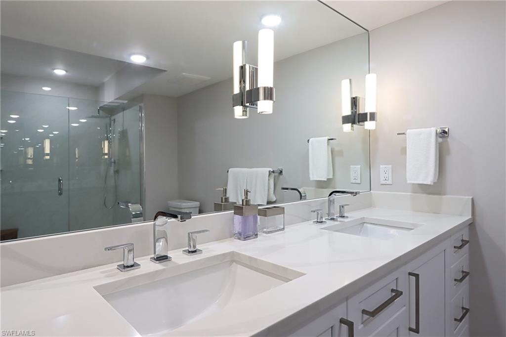 4041 Gulf Shore BLVD N 1204 photo 9