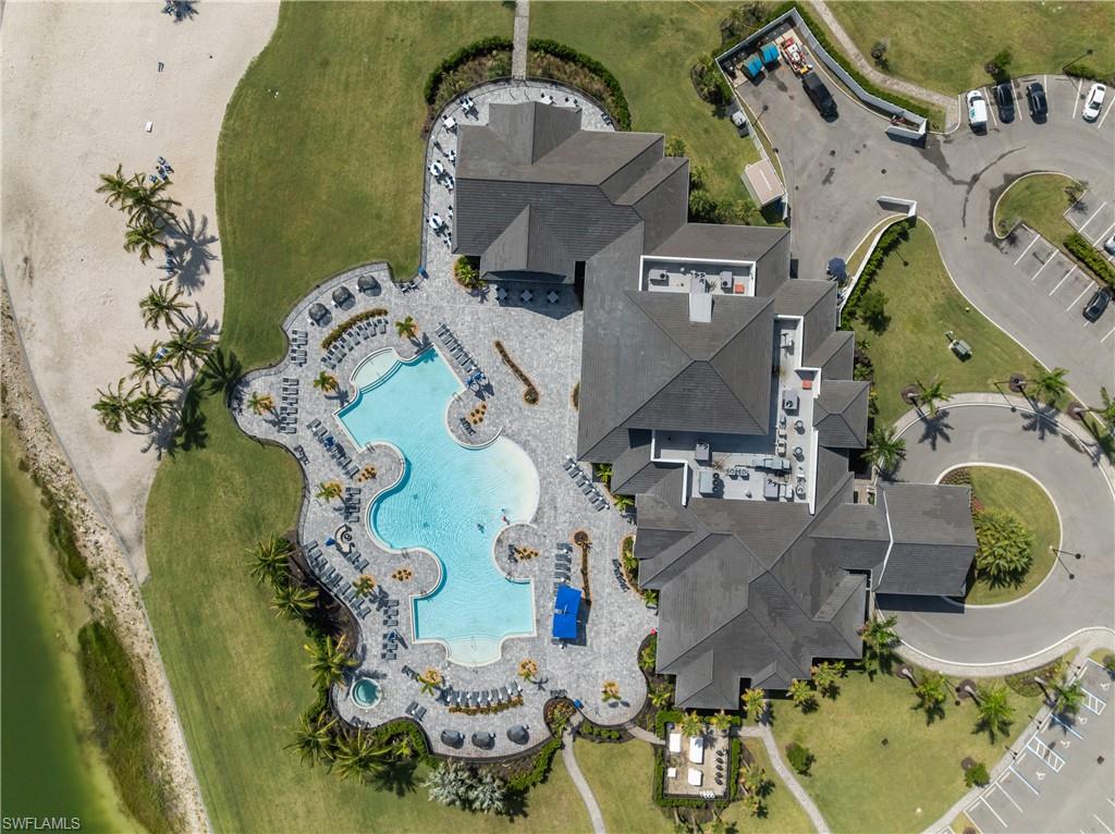 Community pool