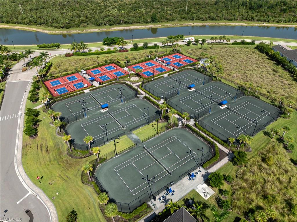 Tennis and pickleball courts