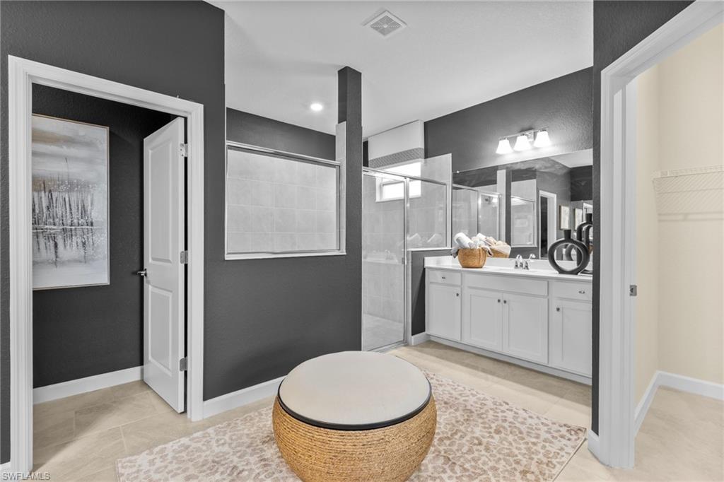 5168 Sugarwood DR photo 25