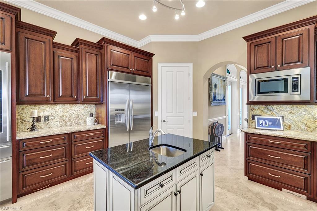 4806 Regal DR photo 15