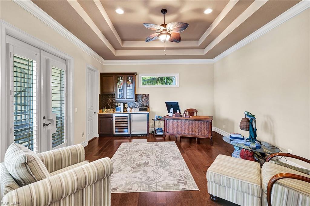 4806 Regal DR photo 21