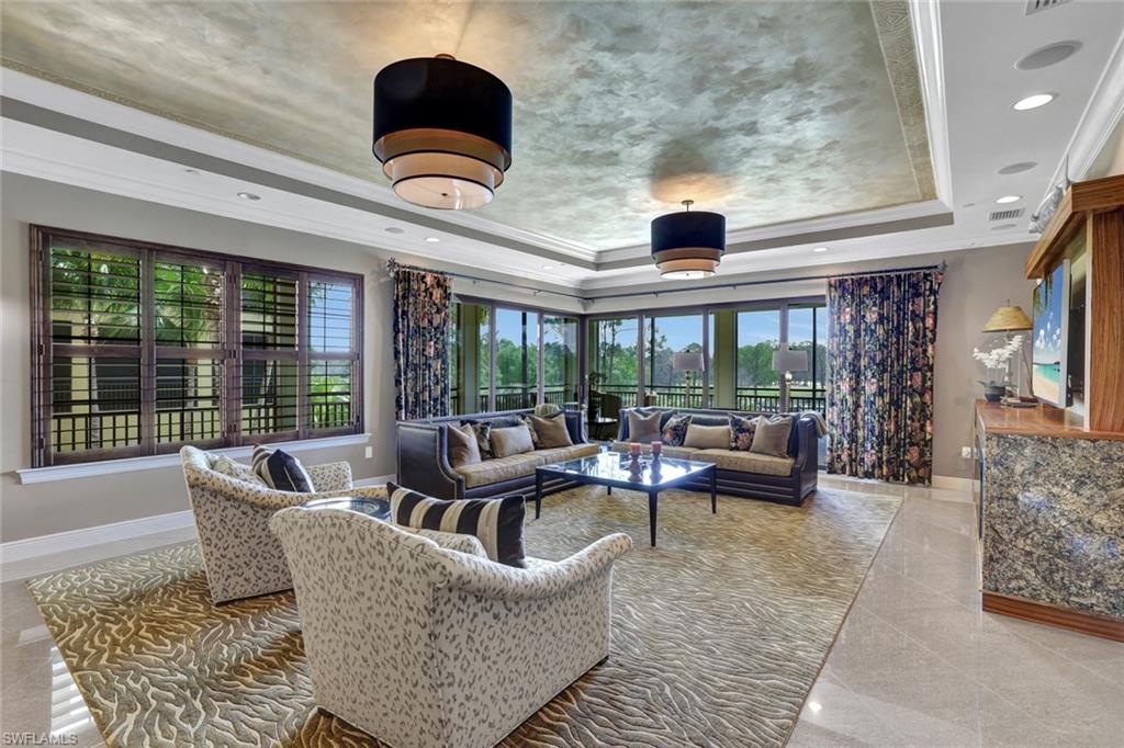 2772 Tiburon BLVD E 5-102