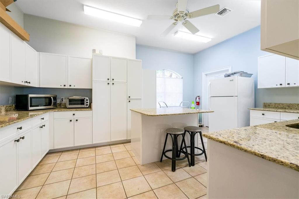 Clubhouse Kitchen