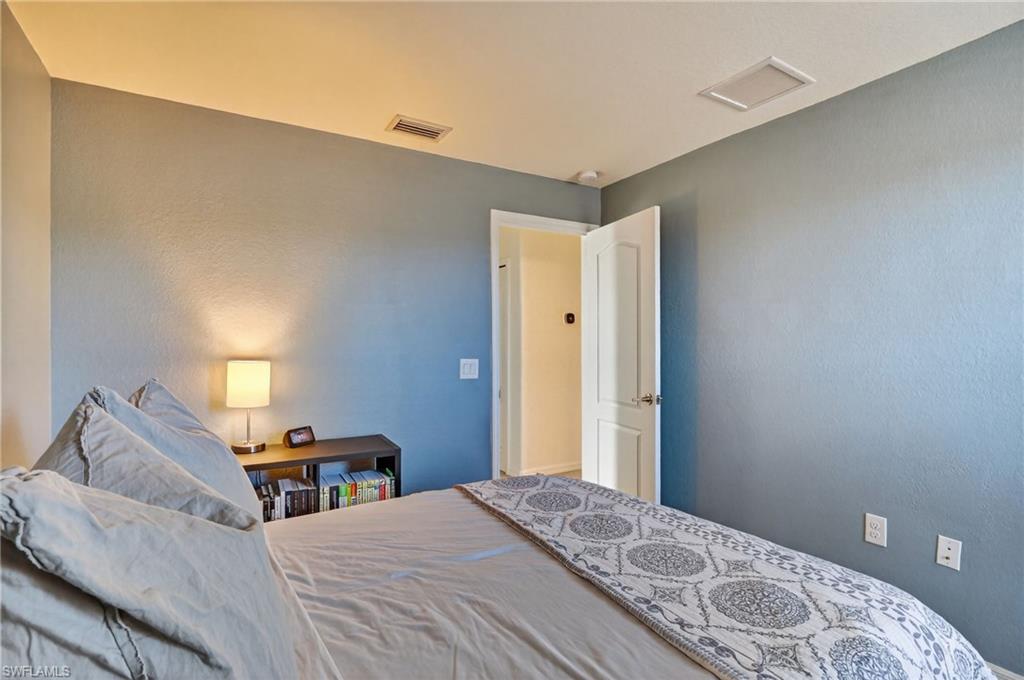2nd Bedroom Upstairs