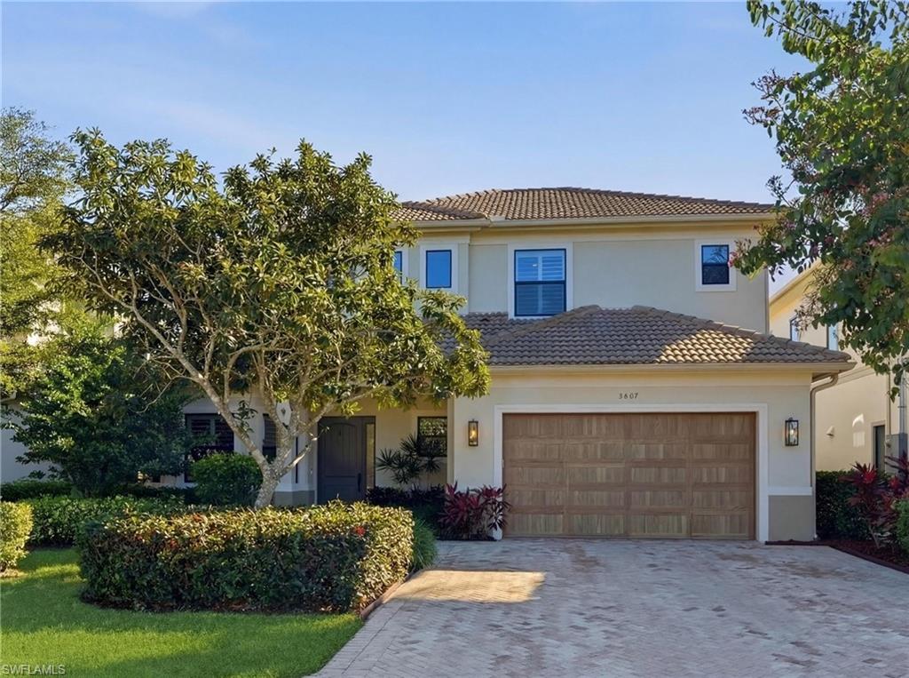 2867 Coco Lakes DR