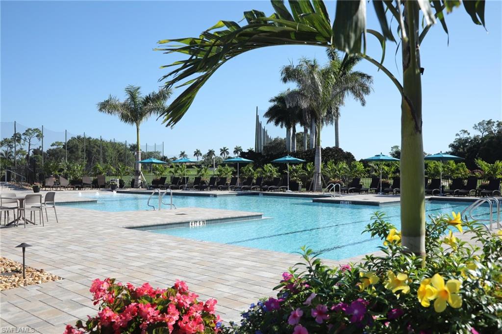 Resort Style pool at the Clubhosue