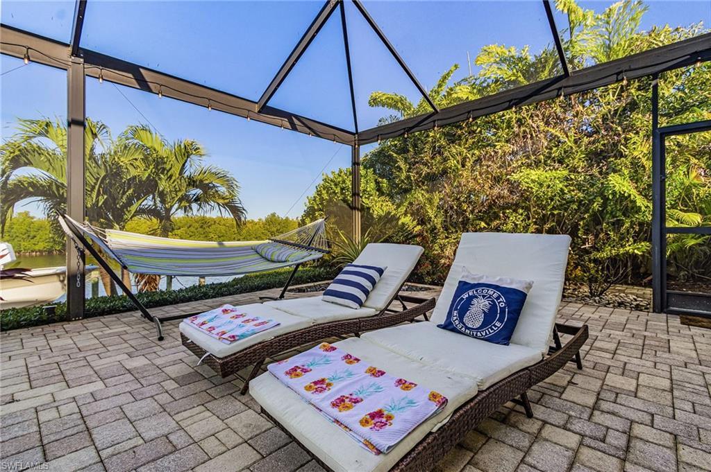 Outdoor pool loungers