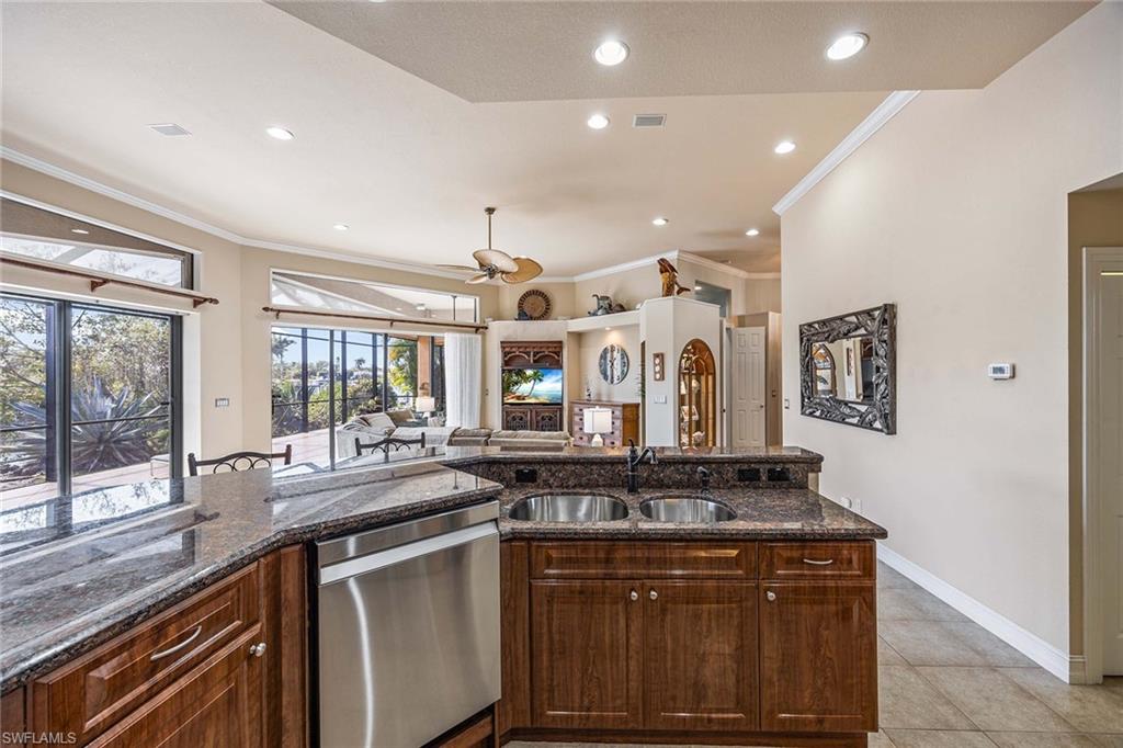 146 Windward Cay photo 12
