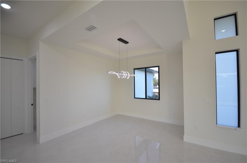 2416 Diplomat PKWY W photo 17
